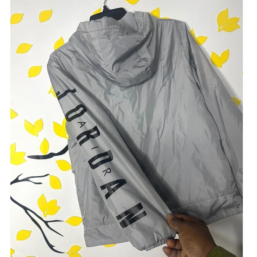 AIR JORDAN BOYS THERMA WINDBREAKER FULL ZIP JACKET Size Small 8-10 Years Gray‎